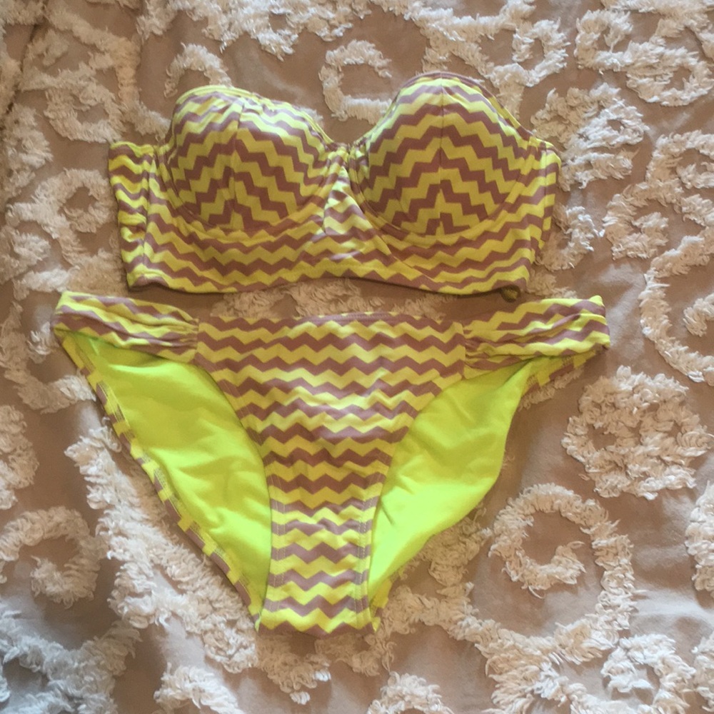 Zig zag bikini